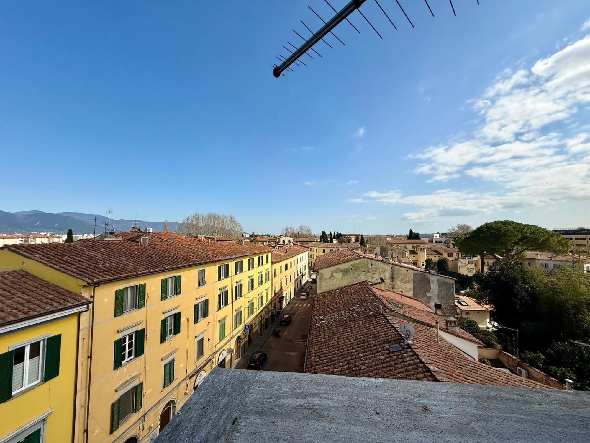 شقة Attico Terrazza Vista Panoramica Lungarni Pisani المظهر الخارجي الصورة