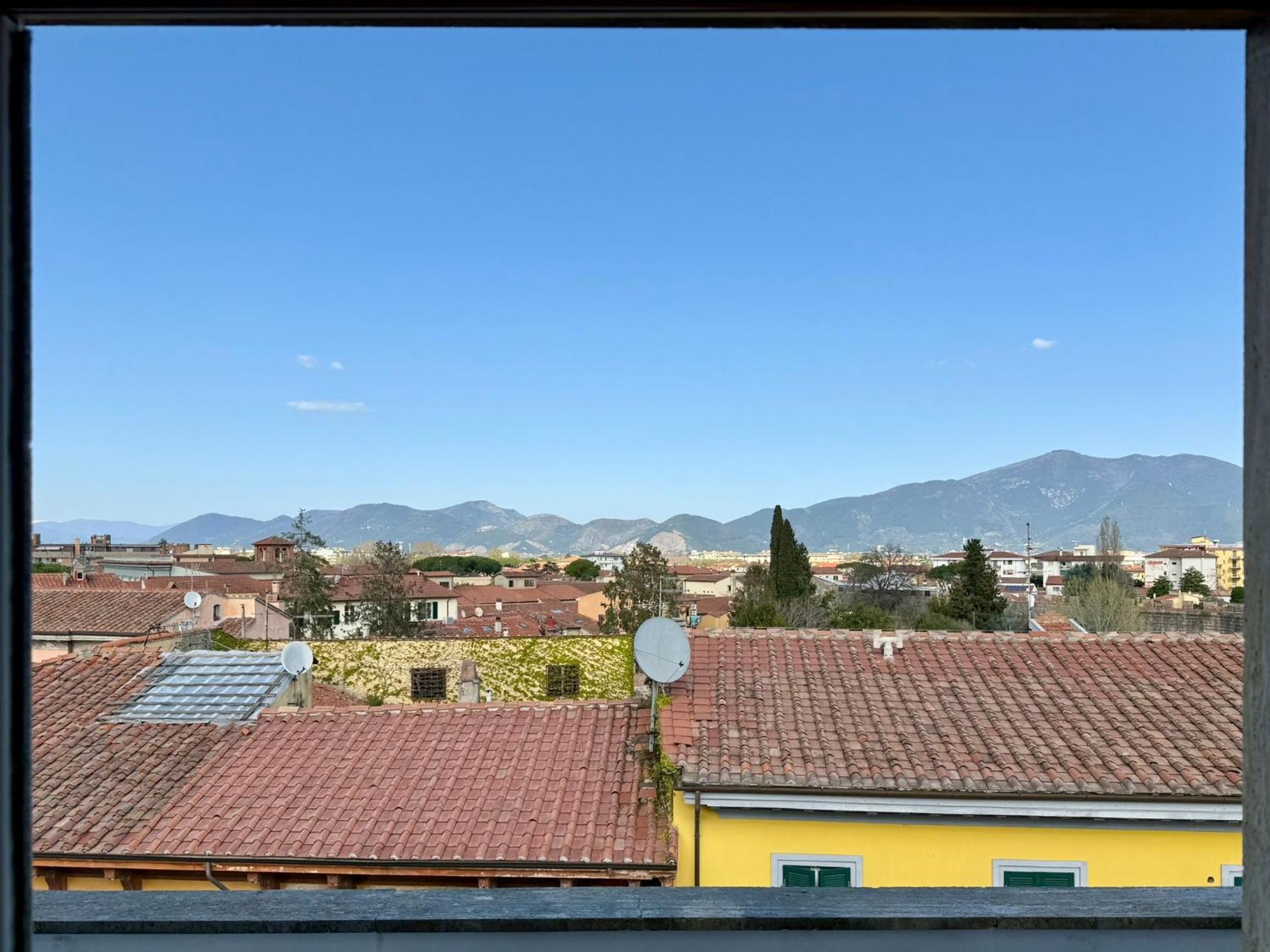 شقة Attico Terrazza Vista Panoramica Lungarni Pisani المظهر الخارجي الصورة
